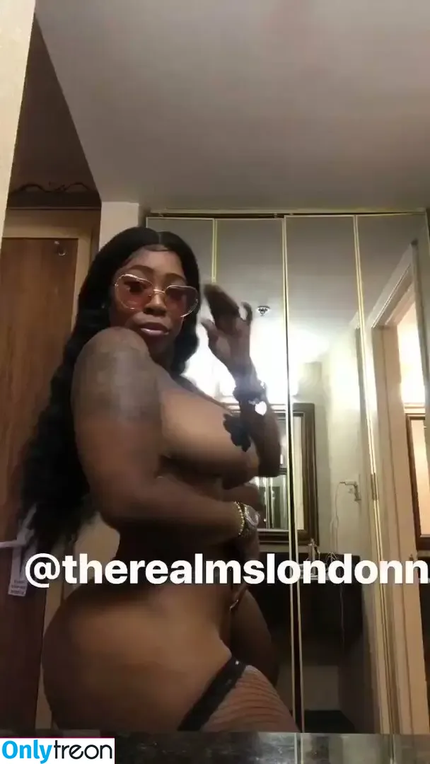 Ms.London nude photo #0062 (Ms London / mslondoncross)