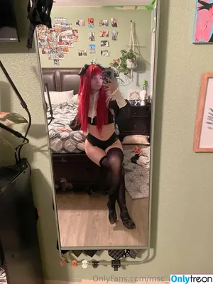 msc_adventures / mms_cosplayadventures nude photo #0192