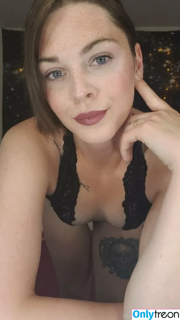msdeliaxo голая photo #0013 (delia.durrer / mdeliaxo)
