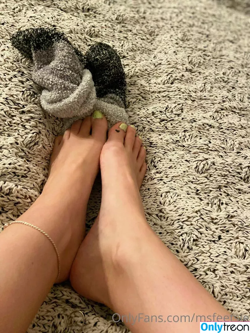 msfeetsie nude photo #0050 (feet.pics.for.20.dollars_)