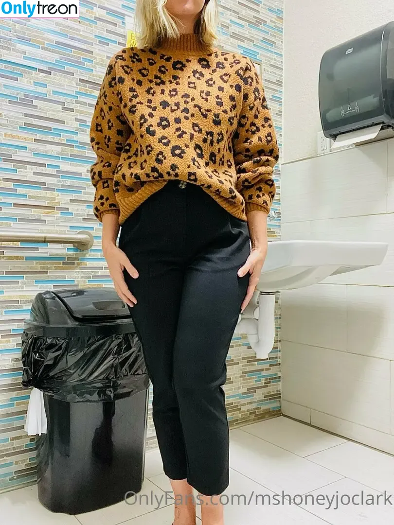 Mshoneyjoclark nude photo #0594 (mshoneyjoclark4u)