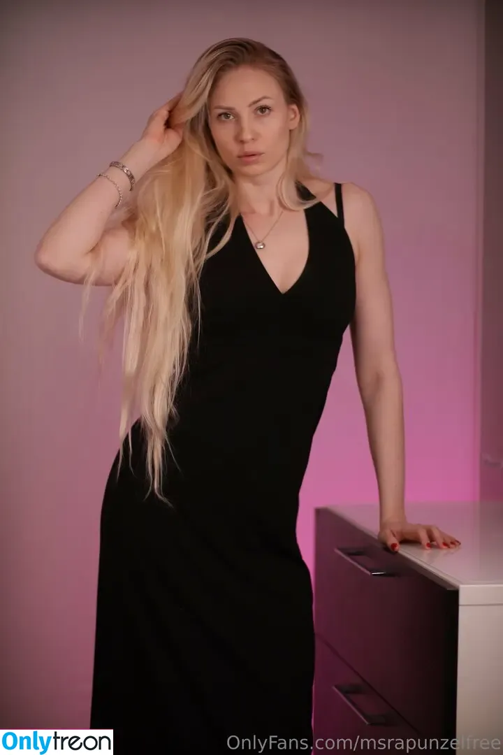 msrapunzelfree nude photo #0041 (therealmsrapunzel)