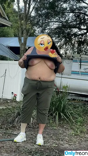 mssquishy4u / suphernatural_kiaj_ фото голая #0099