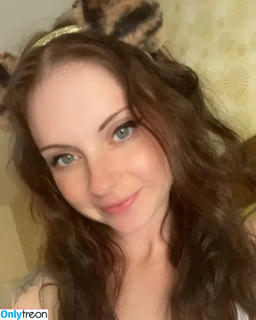 MudslinginTrainwreckVIP nude photo #0019 (mudslingintrainwreck)