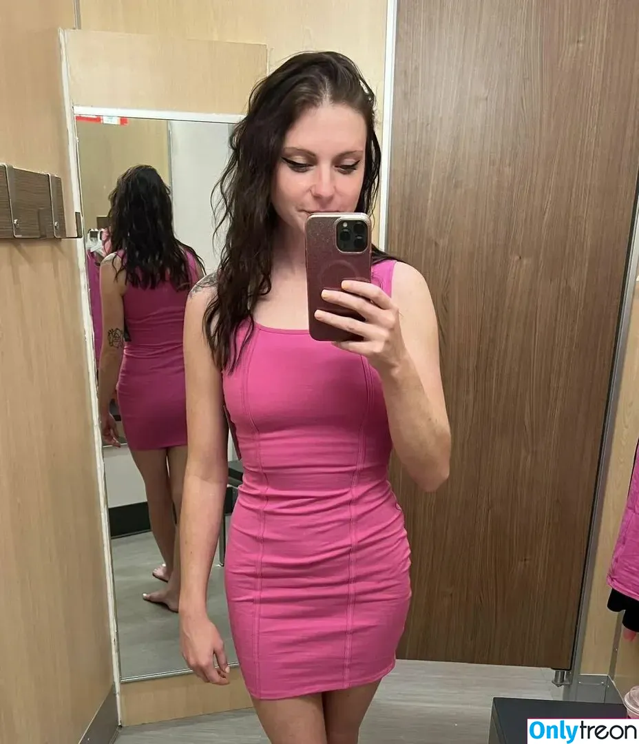 MudslinginTrainwreckVIP nude photo #0026 (mudslingintrainwreck)