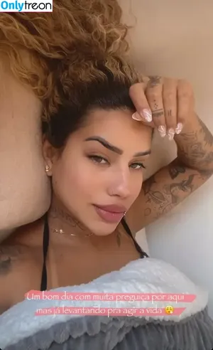 Muito Linda / muito.linda_ / naticasassola nude photo #0422