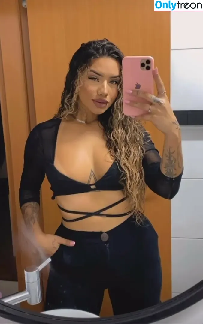Muito Linda nude photo #0442 (muito.linda_ / naticasassola)
