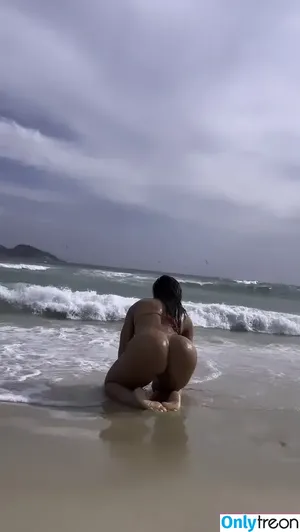 Mulher Melão / Renata Frisson / melaooficial / mulhermelao nude photo #2182