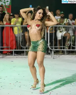 Mulher Melão / Renata Frisson / melaooficial / mulhermelao nude photo #2236