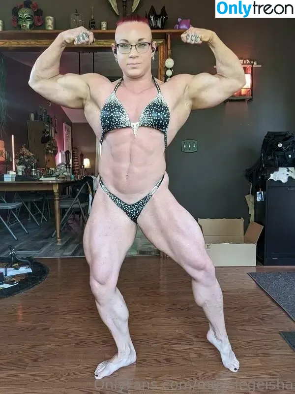 musclegeisha nude photo #0048 (ifbb_pro_yeo)