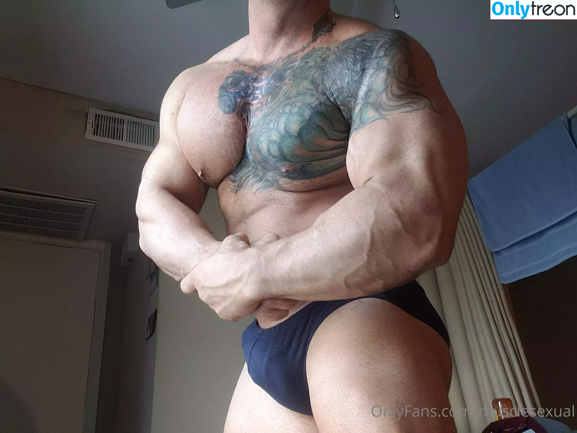 musclesexual голая photo #0061 (musclesexual)