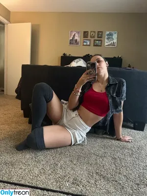 musemegara / musemogul nude photo #0284