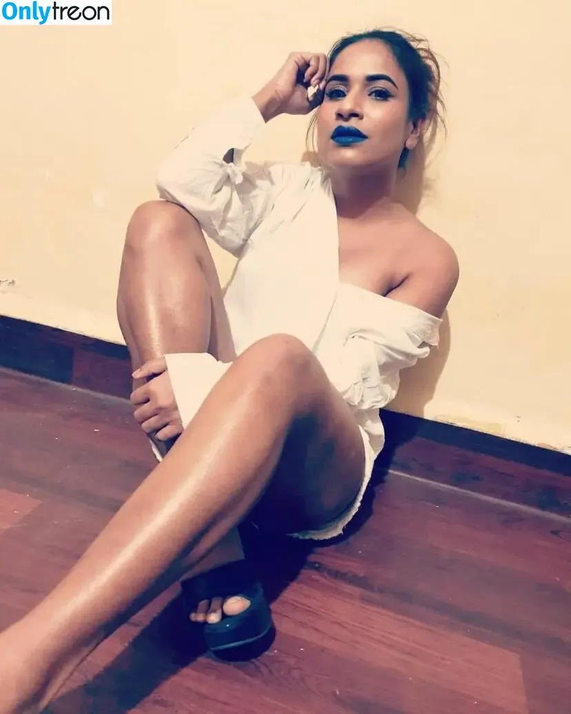 Muskaan Agarwal nude photo #0064 (musku_agarwal)