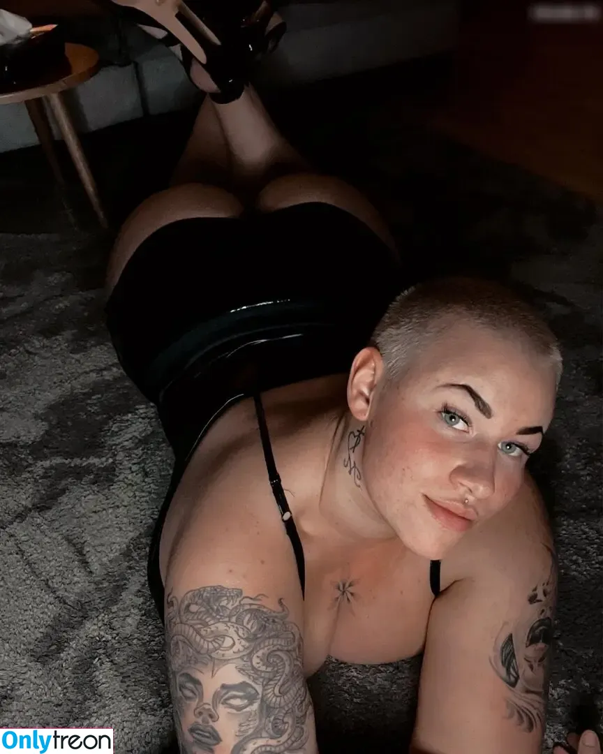 Mutter_teresa nude photo #0063 (mutter_teresa__ / mutterteresa)