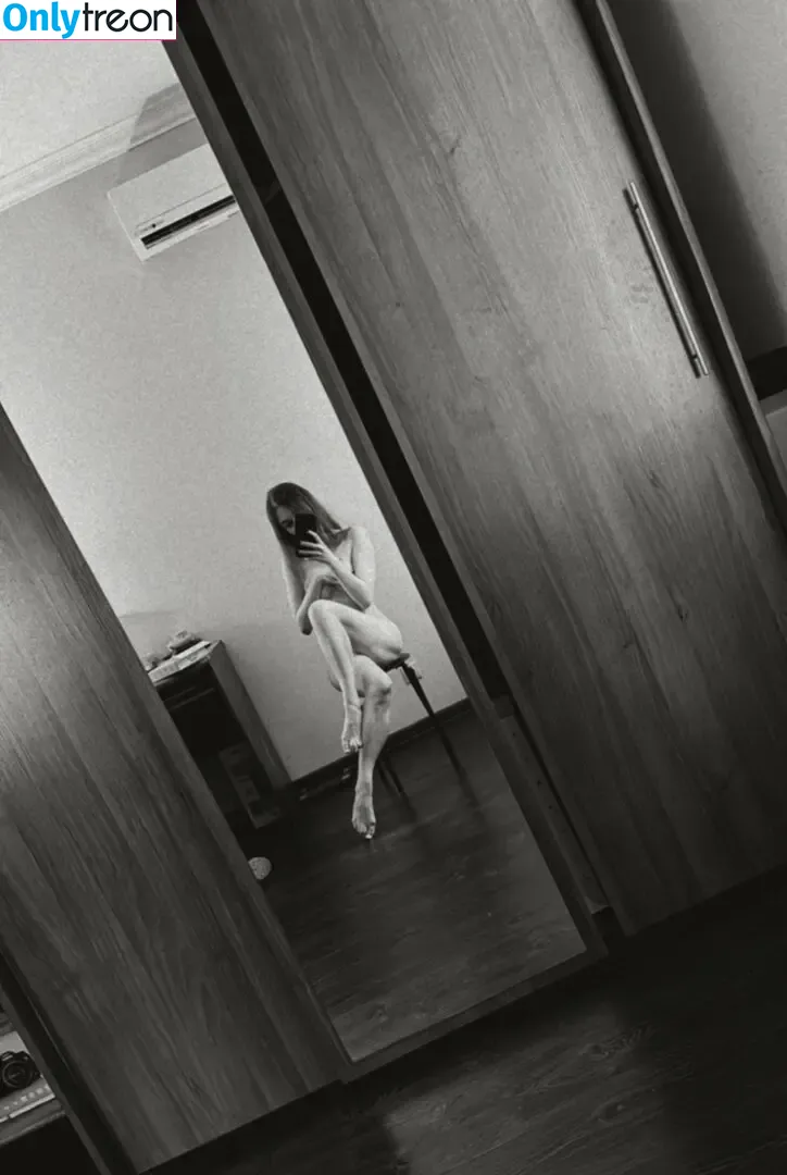 muzaavangarda nude photo #0019 (317712520 / katya9361)