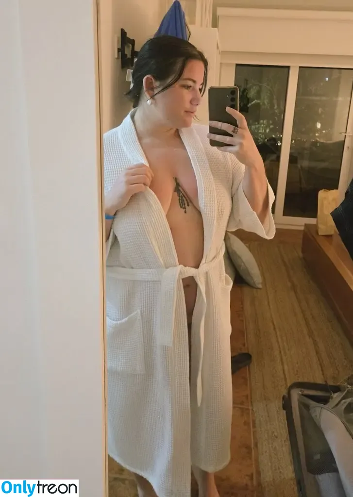 Mx.astrid nude photo #0016 (Spellboundmistrex / astridhroficial / familiarhag)