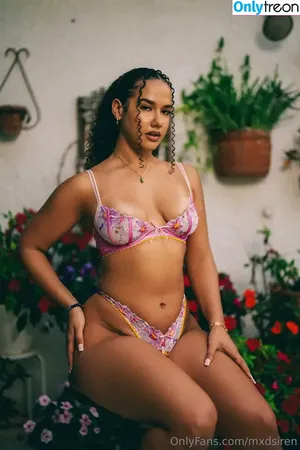 mxdsiren / mxiren nude photo #0003