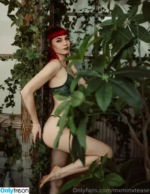 mxminxtease / tpmease13 nude photo #0033
