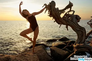 Myla Dalbesio / myladalbesio фото голая #0154