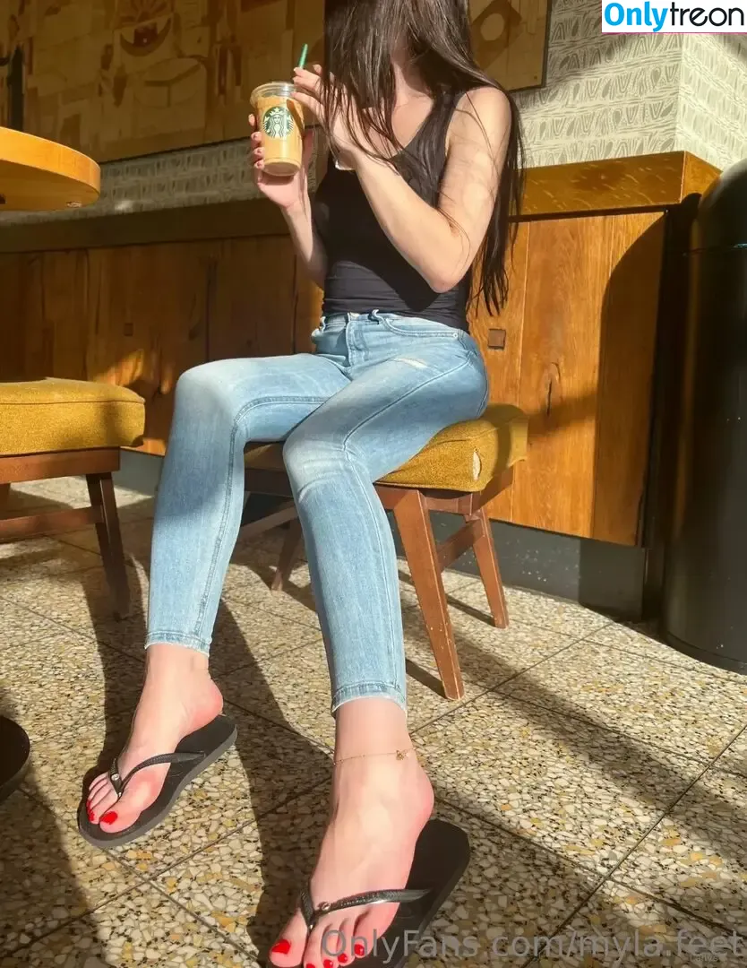 myla.feet nude photo #0060 (mylafeet__)
