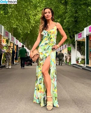 Myleene Klass / myleeneklass фото голая #0758