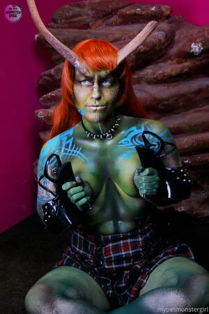 mypetmonstergirl / mypet_monstergirl фото голая #0452