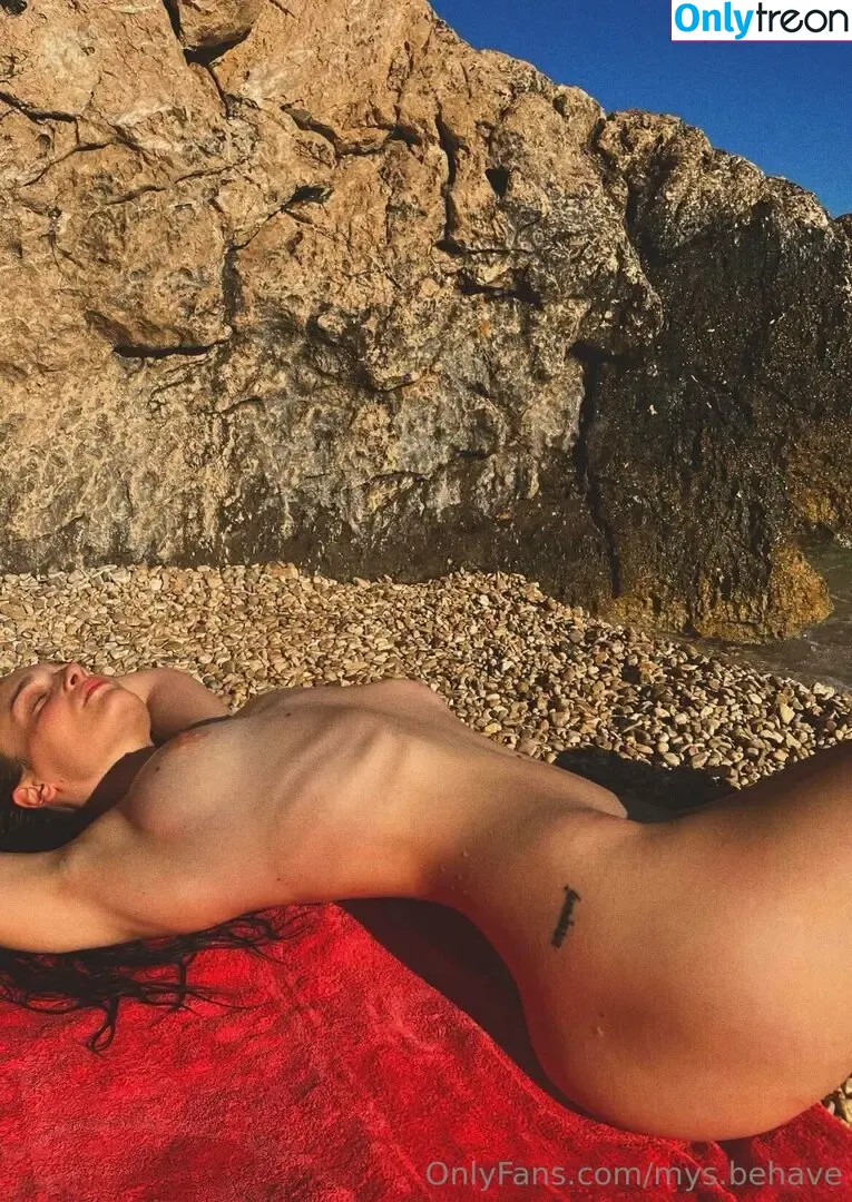 mys.behave nude photo #0015 (mysbehave_)
