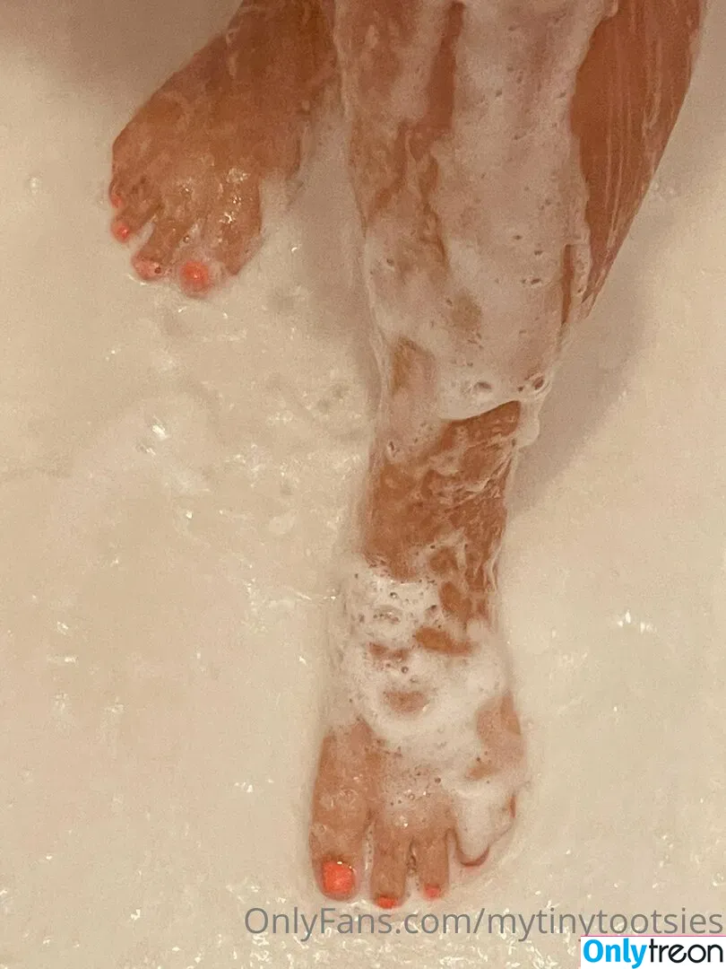 mytinytootsies nude photo #0006 (mytinytootsies)