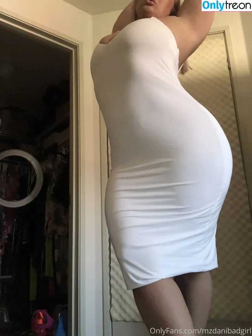 mzdanibadgirl nude photo #0267 (mzdanient)