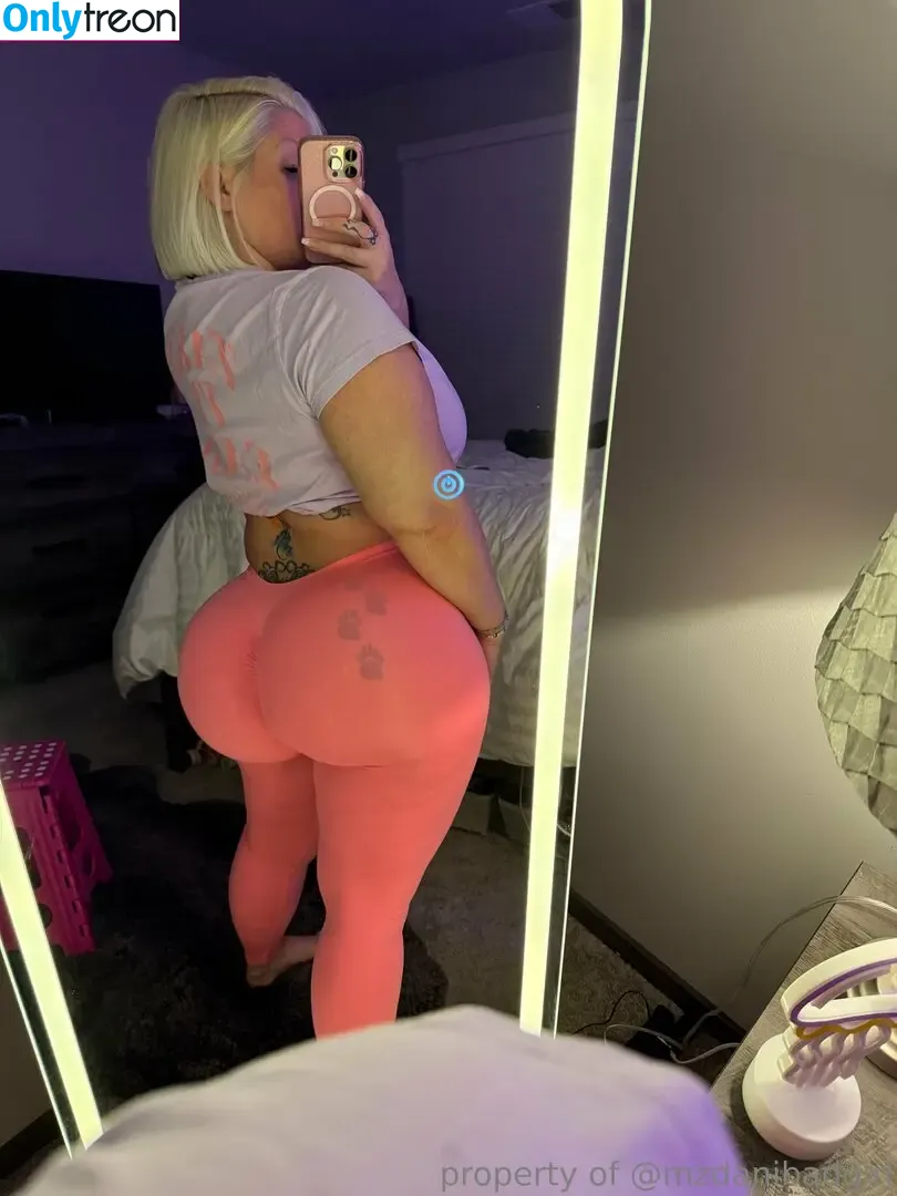 mzdanibadgirl nude photo #0475 (mzdanient)