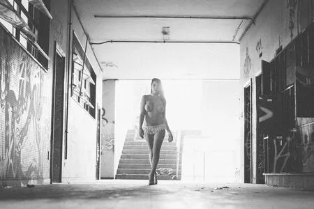n4ubae / Allani Suicide / Francine Romero / Not4you / nyebae_ nude photo #0073
