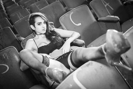 n4ubae / Allani Suicide / Francine Romero / Not4you / nyebae_ nude photo #0078