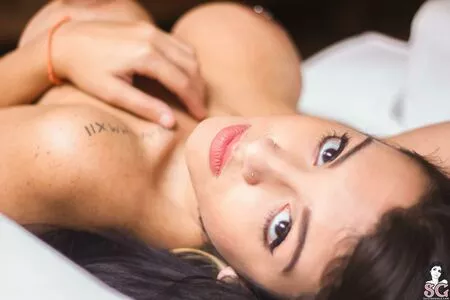 n4ubae / Allani Suicide / Francine Romero / Not4you / nyebae_ nude photo #0127
