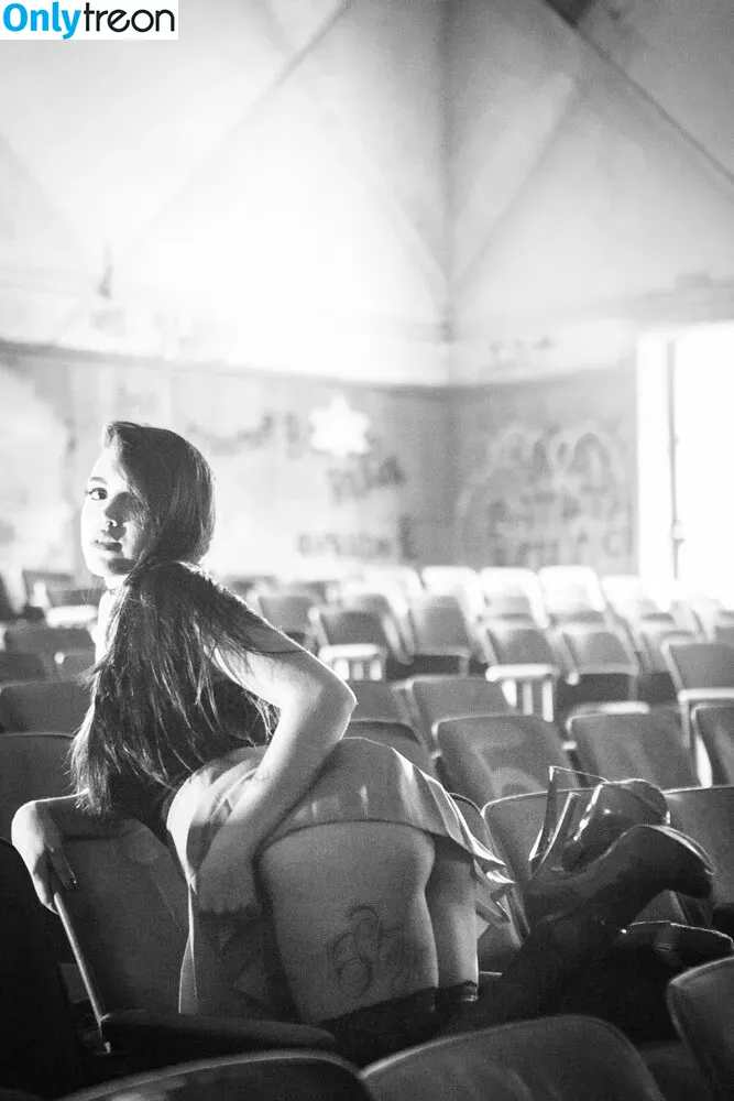 n4ubae nude photo #0084 (Allani Suicide / Francine Romero / Not4you / nyebae_)