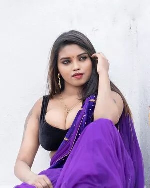 Naari Magazine / Indian / NARILUVSU / naarimagazine фото голая #0271