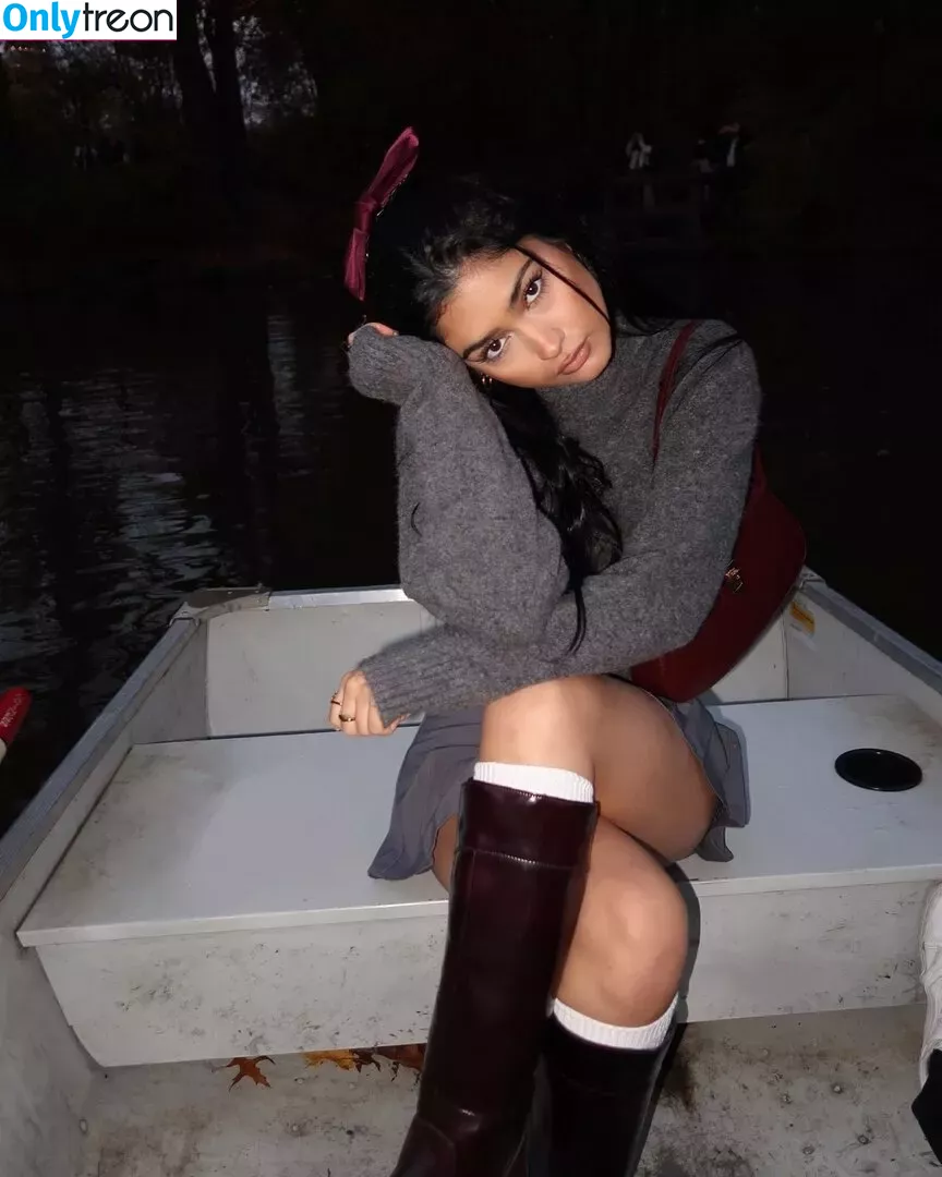 Naaz Torbati голая photo #0121 (naaztorbati)