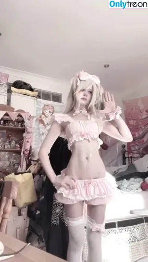 nadecola9 / Dizzy nude photo #0197
