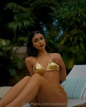 nadiastrikesagain / nadiaaltinbas nude photo #0006