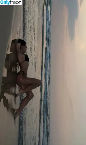 Nadina Feldirova / nadiafeldirova фото голая #0008