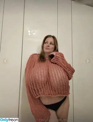 Nadine Jansen / nadinejansenofficial / thenadinejansen nude photo #3718