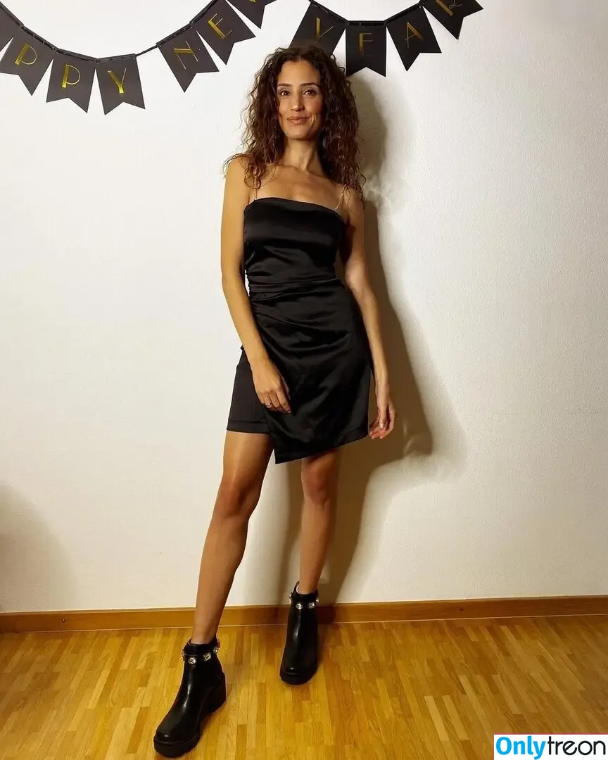Nadine Menz nude photo #0059 (nadinemenz)