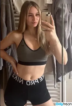 Nadine.spth nude photo #0009
