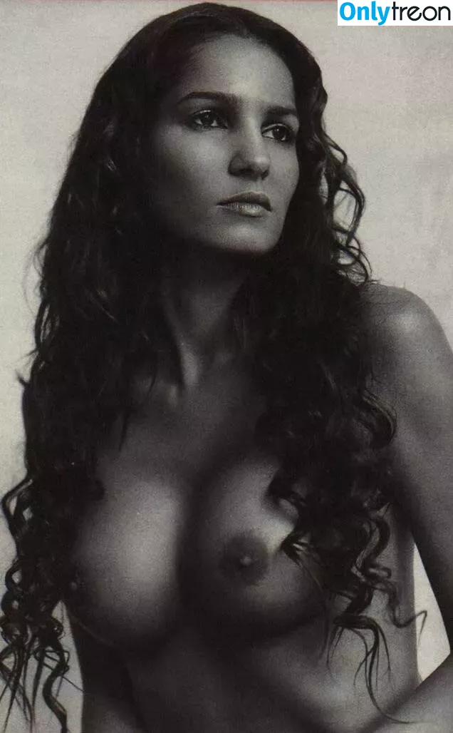 Nadja Abd El Farrag nude photo #0024 (nadjaabdelfarrag_official)