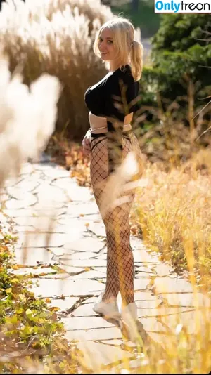 Nadja Held / nadjaheld_offiziell nude photo #0008