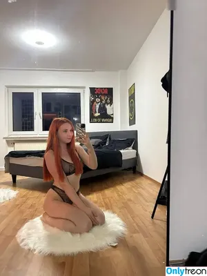 Nadja Held / nadjaheld_offiziell nude photo #0120