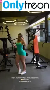 Naelly Flores голая photo #0102 (naeelly)