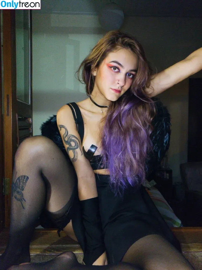 Naerys голая photo #0005 (naerys.fg / naerys_sg / naerys_sgh)