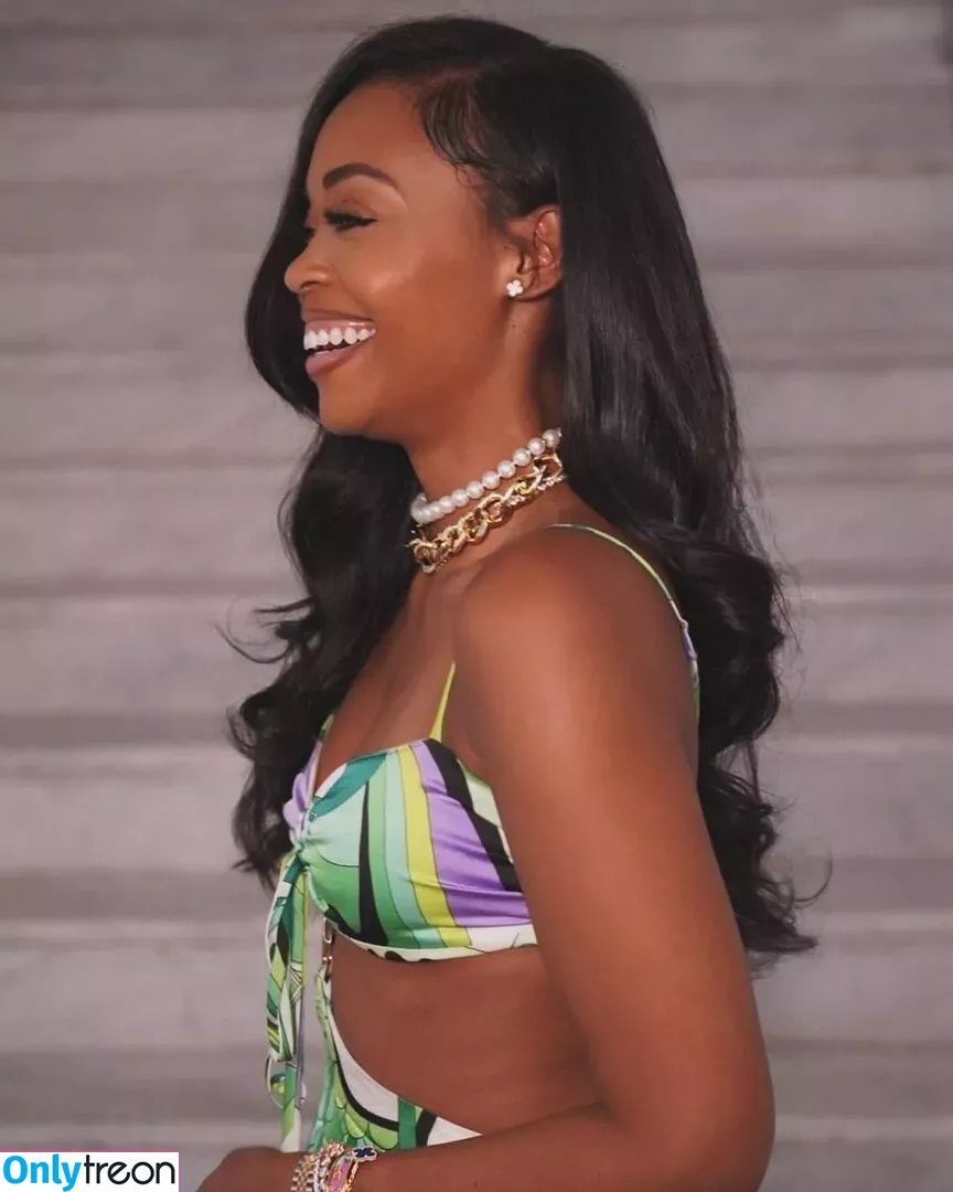 Nafessa Williams nude photo #0080 (deewilliams / nafessawilliams)