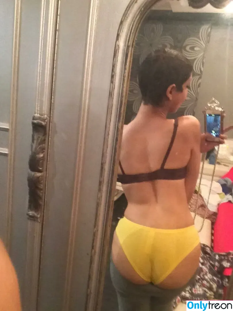 Naga Munchetty nude photo #0060 (tvnaga)