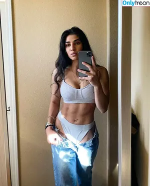 Naila Iqbal / NylaWHO / NylaWHO1 / alienalianz nude photo #0002